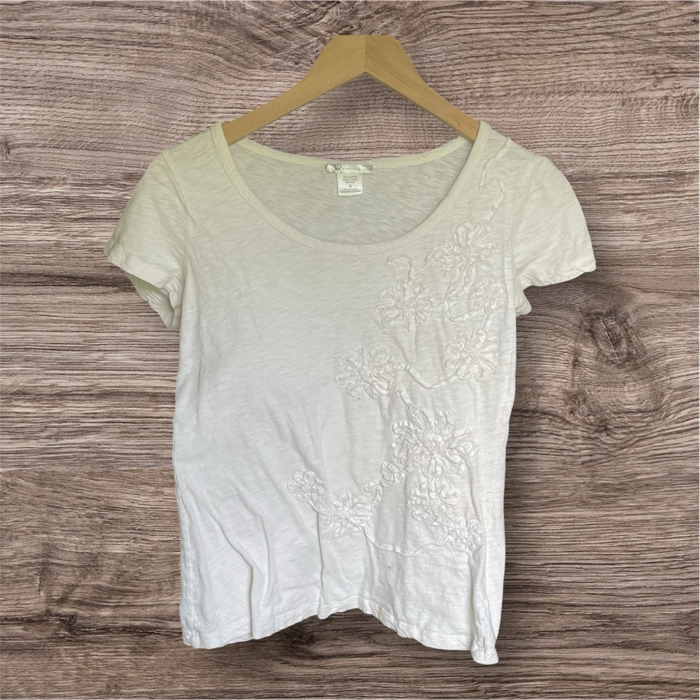 Charlotte Russe Cream Fitted Short Sleeve Tee